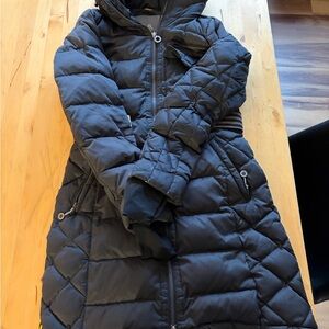Women’s Long Puffer Coat - Black